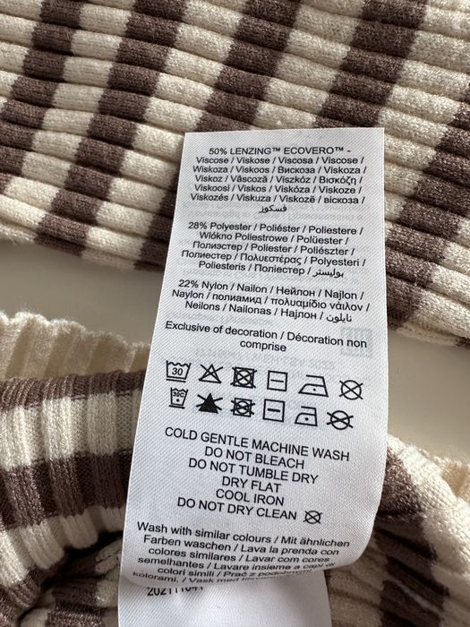 Sweter w paski Pieces Rozmiar M/38