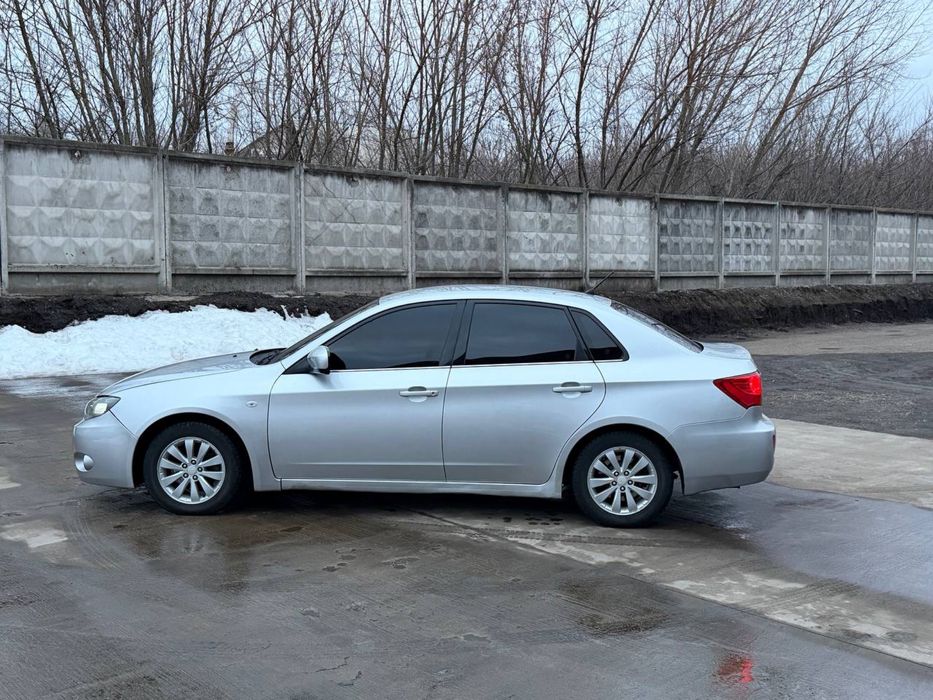 Subaru Impreza газ/бенз Автомат