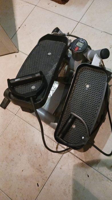 Stepper com LCD e elasticos