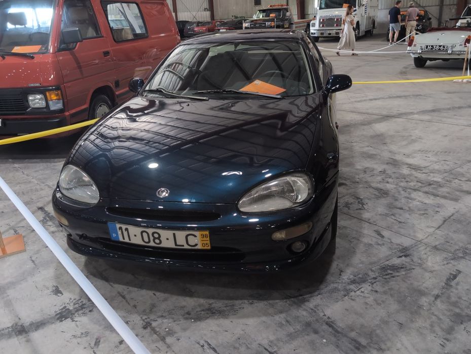 Mazda mx3 v6 vendo