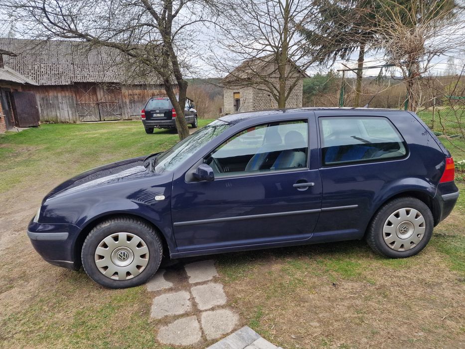 VW Golf 4  1.4 16v