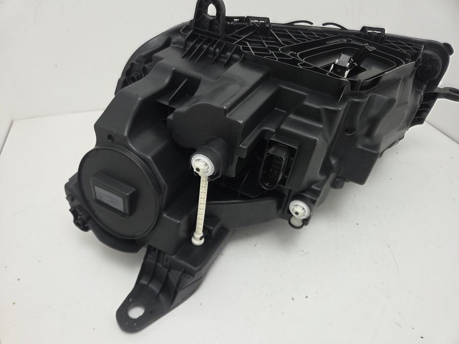 Фара права Mercedes GLE W167 2024-2025 USA