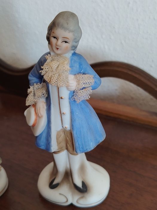 3 Bibelôs em Porcelana Fina
