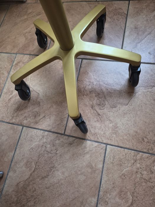 Taboret rodeo z oparciem nowy