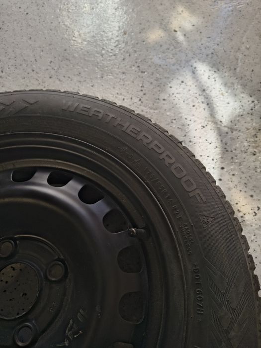 Koło 14" 4x100 – Nokian Weatherproof 175/65 R14 82T