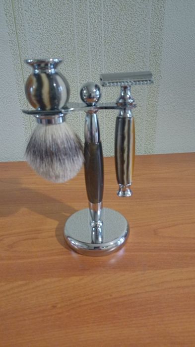 Набір для гоління.