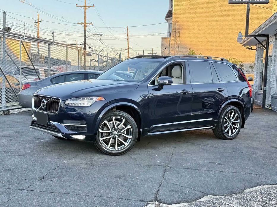 Volvo XC90      2017
