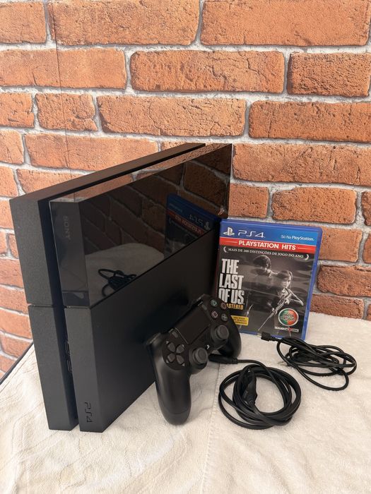 Ps4 fat 500gb + comando + jogo the last of us