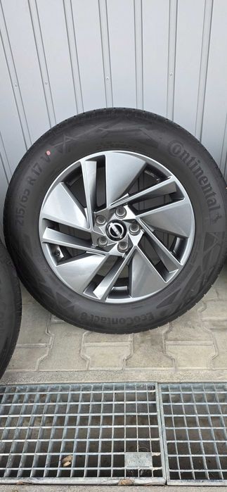 Oryginalne koła Nissan Qashqai R17!Opony letnie 2022!