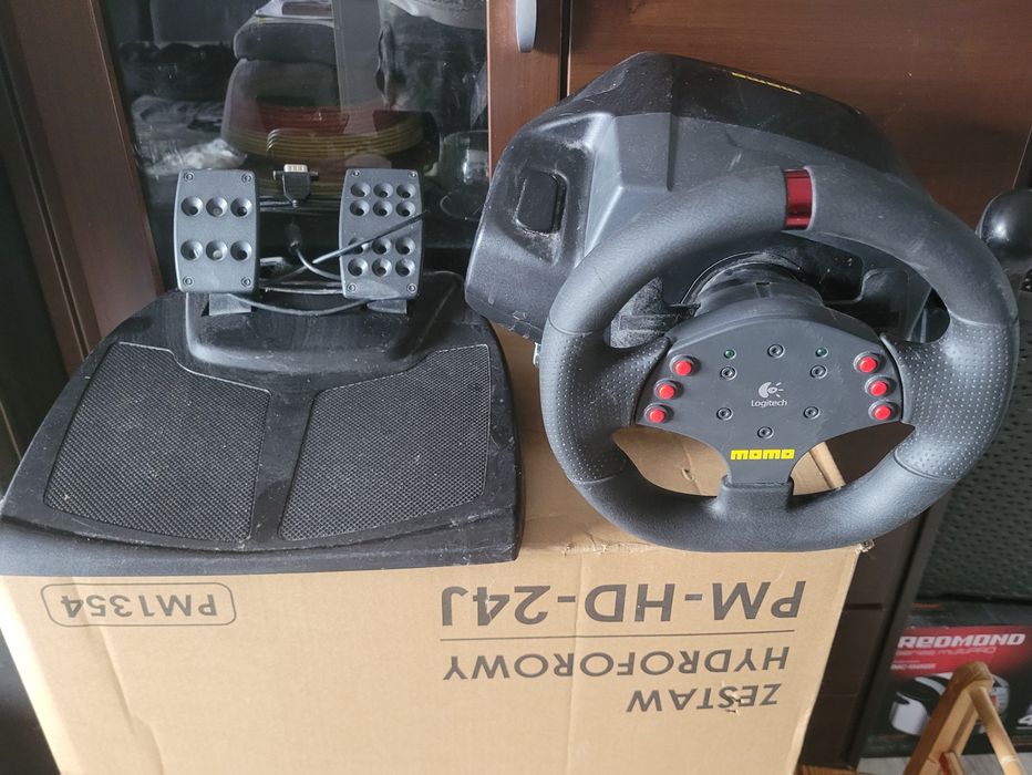 Logitech momo racing kierownica pc