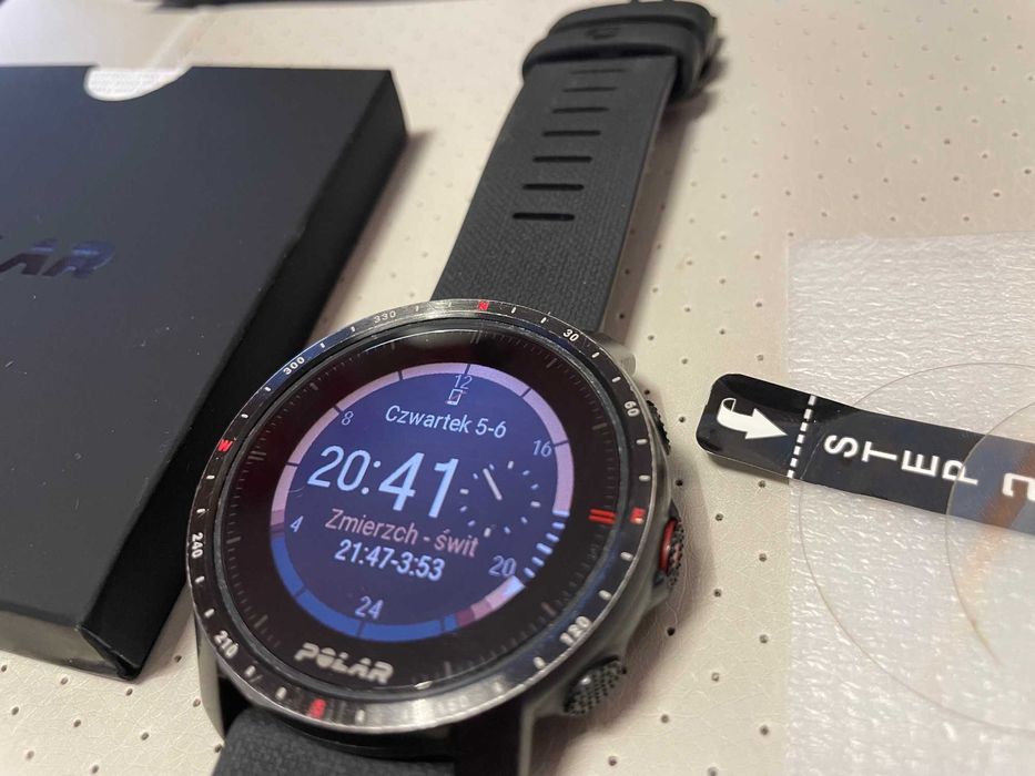 Smartwatch pulsometr POLAR GRIT X PRO Black DLC