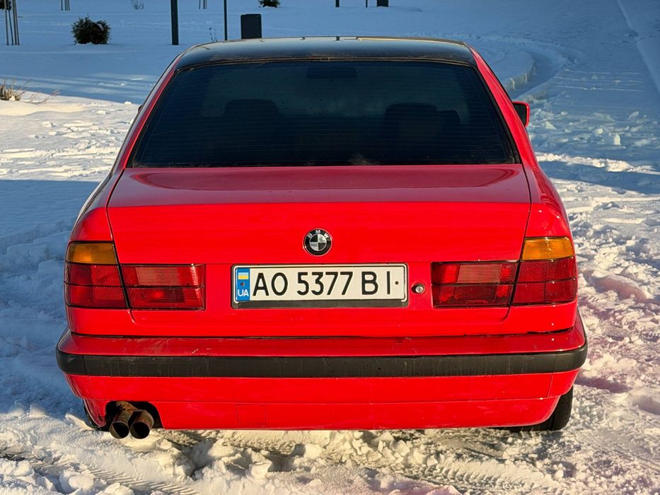 Продам BMW E34 m50b25