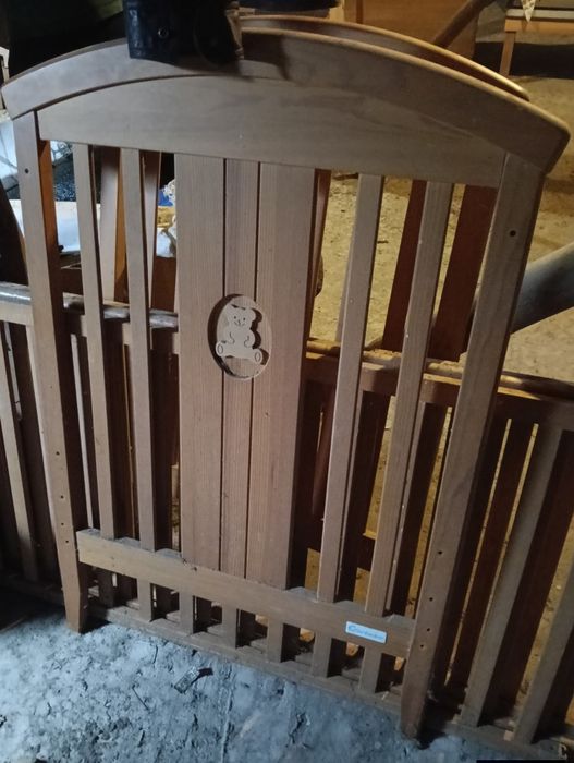 Cama de criança usada