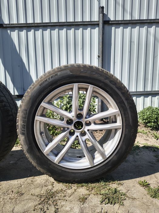 Диски та шини зимові Pirelli в комплекті 15 000грн.