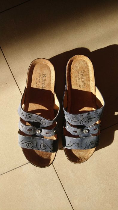 Klapki damskie Bjorndal nowe rozm. 42