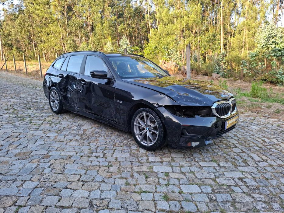 BMW 320e Drive Touring Híbrido Gasolina Plug-In (204CV) de 2022