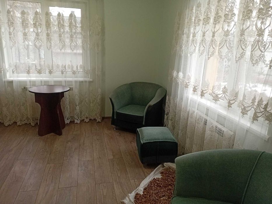 Продам 3-кімн. будинок 100м.кв. зі зручностями в центрі села Чагор