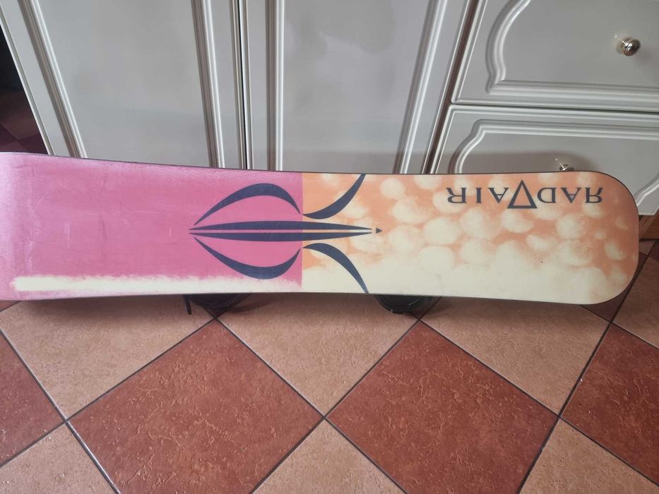 Sprzedam snowboard 139 cm