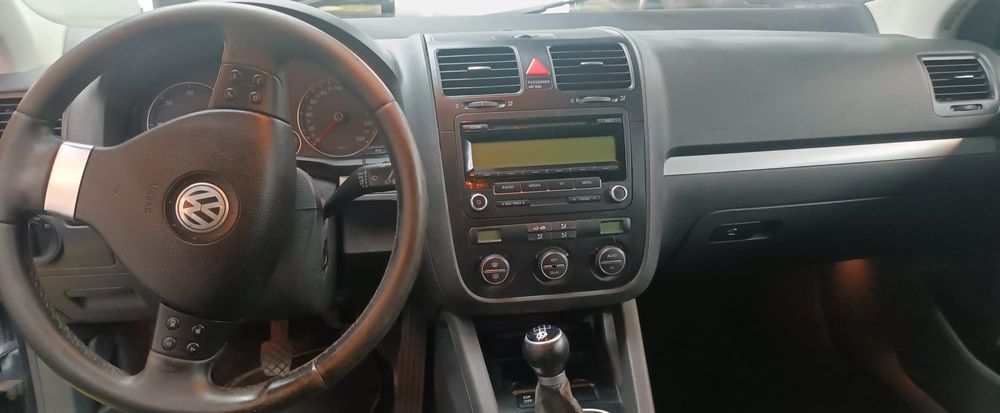 VW Golf Variant BlueMotion 1.9 TDI – 105 CV, 2009