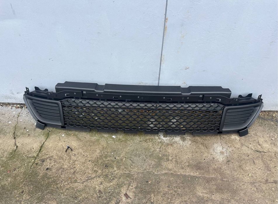 Накладка бампера (губа) сірий металік Jeep Cherokee Kl