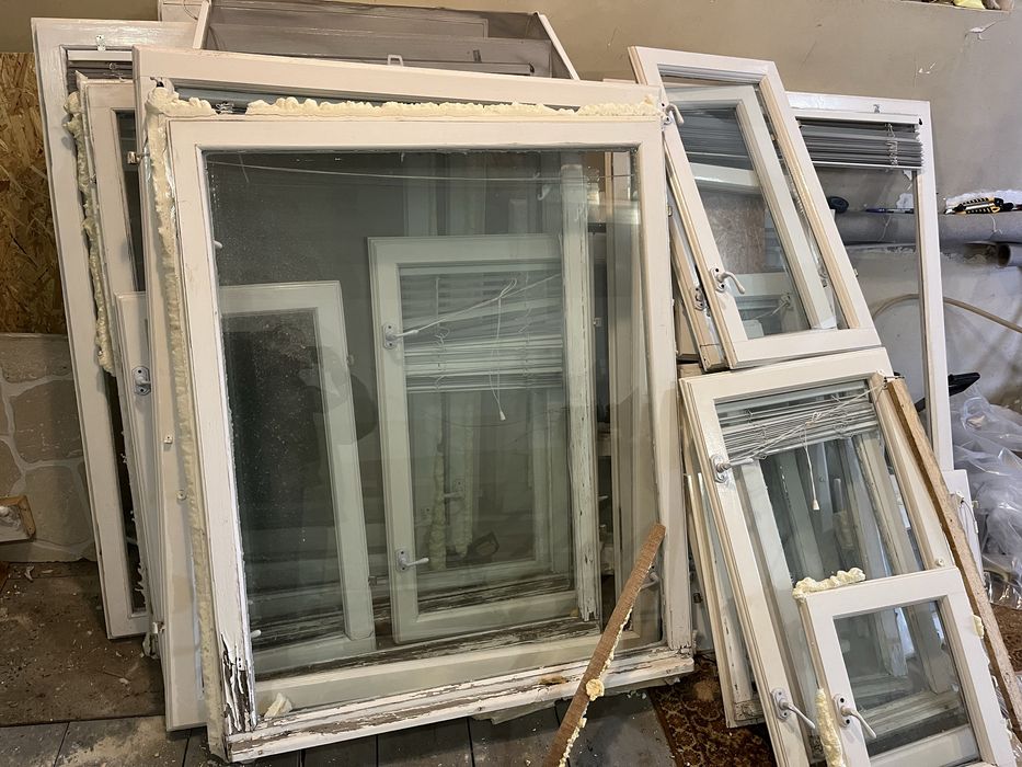 Старі вікна безкоштовно самовивіз.