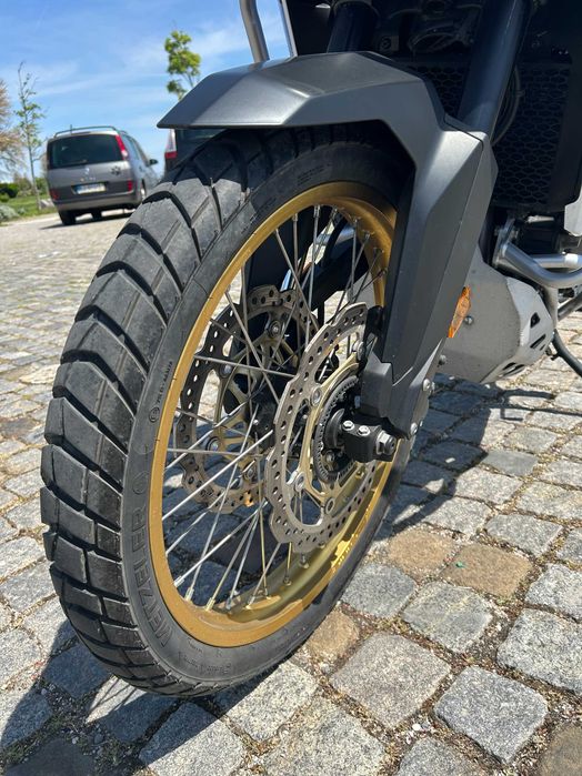 Honda Transalp XL750 com Garantia até 09/2028