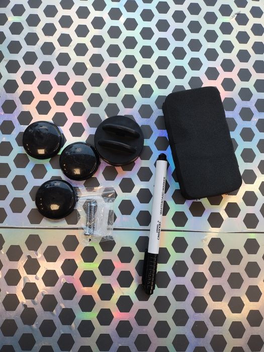 Zestaw marker i gąbka do tablic zmywalny