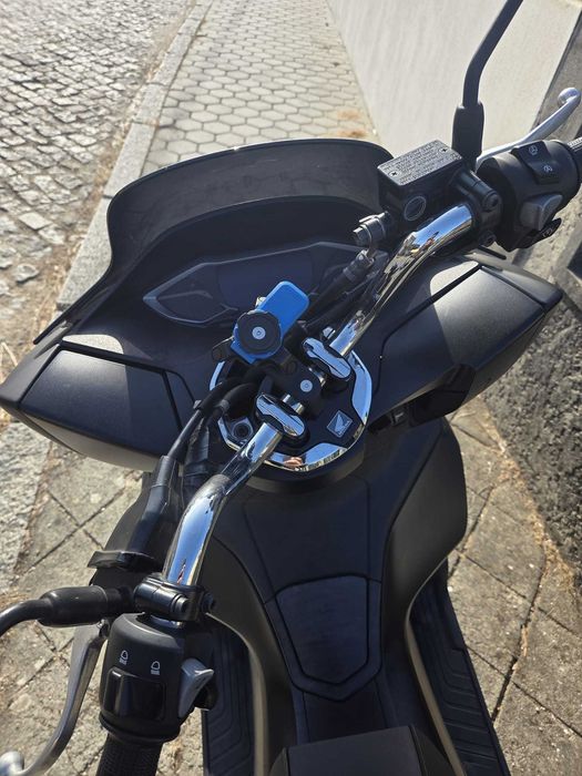 Scooter - Honda PCX 125