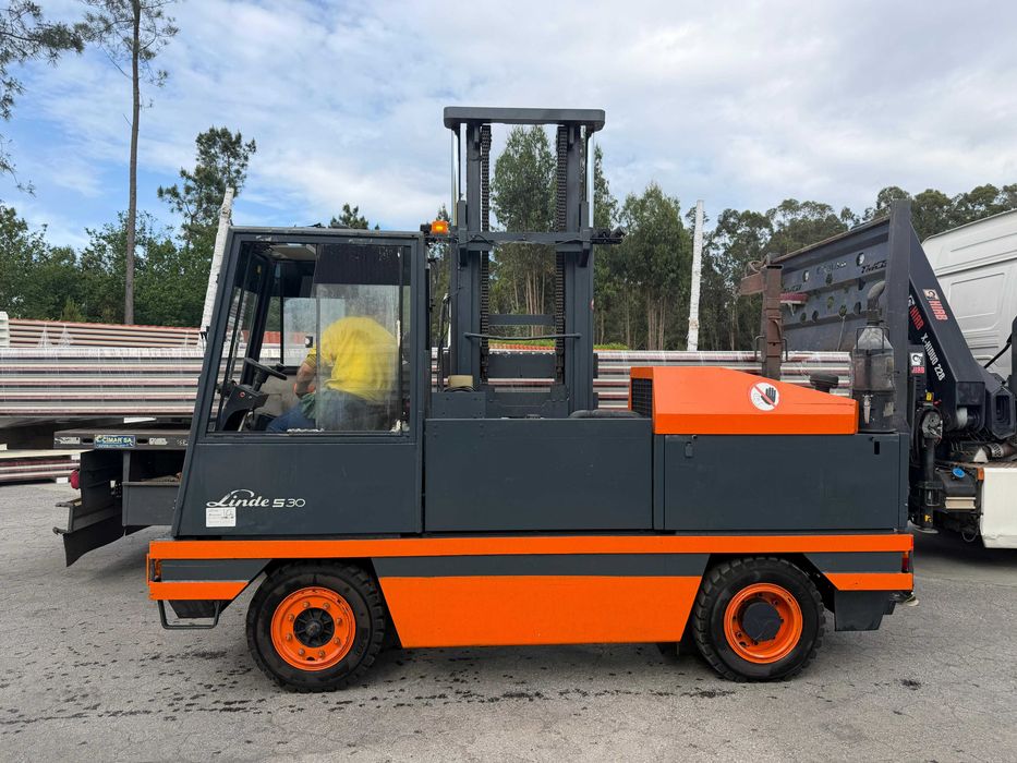 Empilhador lateral Linde S30 diesel