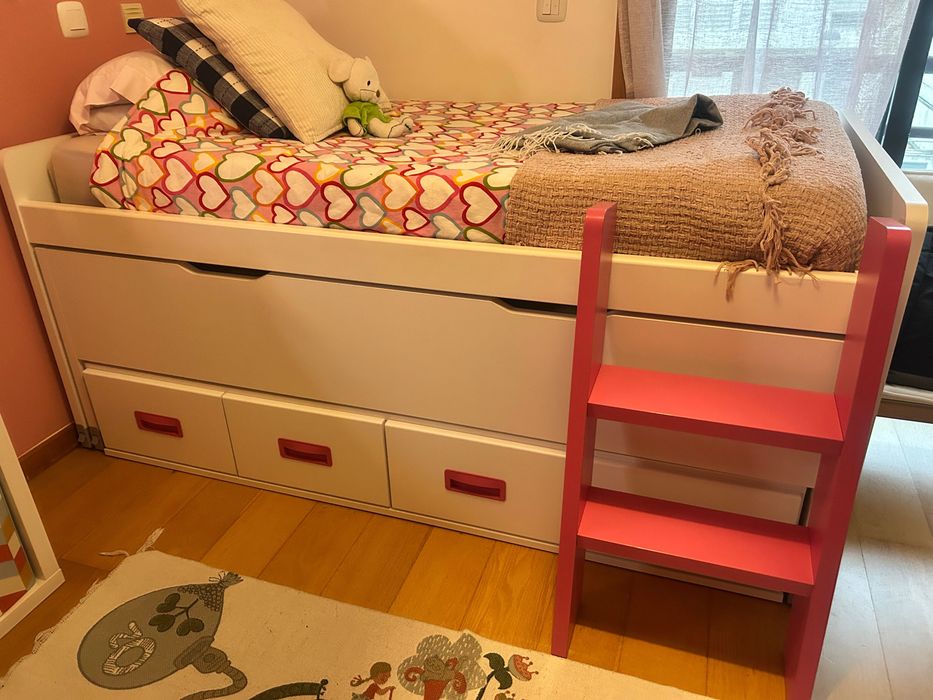 Cama de quarto de criança