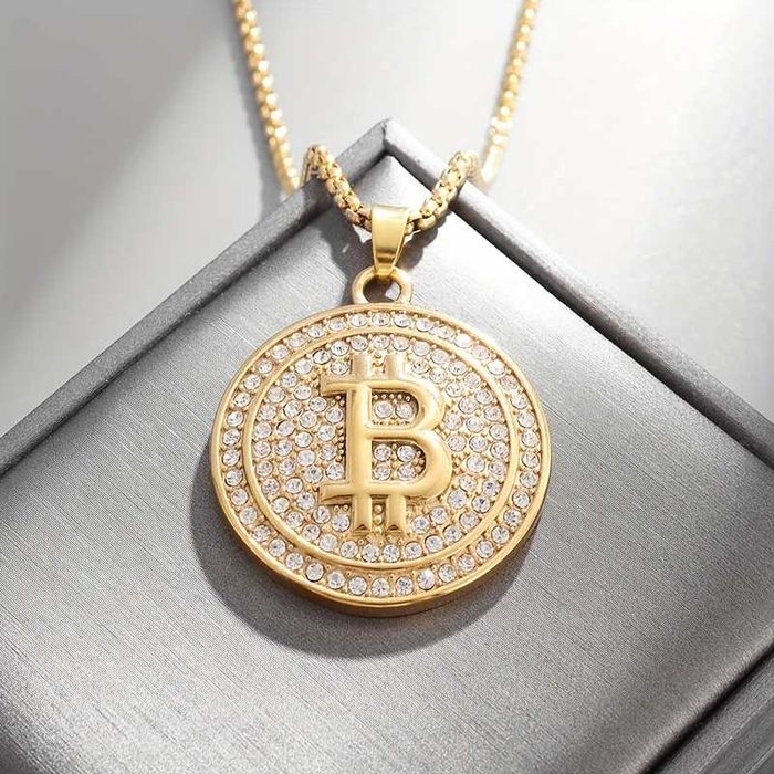 Naszyjnik z monetą bitcoin kolor złoty kryptowaluty BTC