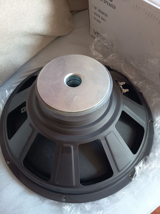Coluna de 15 Polegadas 800W 400 RMS Vonyx
