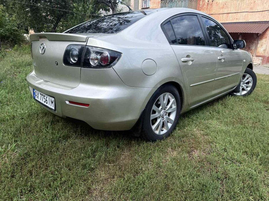 Продам гарний надійний автомобіль