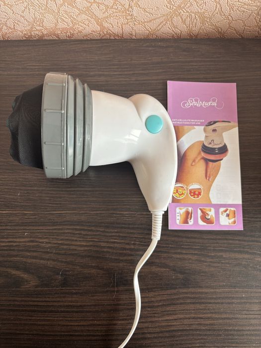 Ручний массажер Body innovation