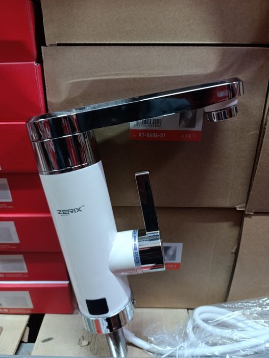 Проточний водонагрівач Zerix ELW30-E | Кран з підігрівом 3.6 кВт