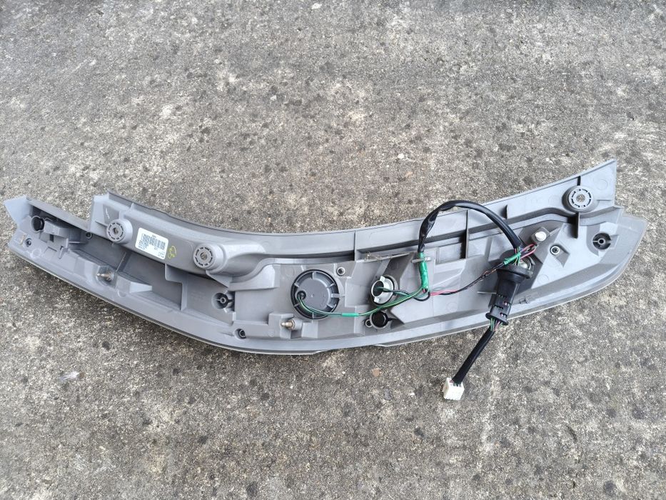 Фонарь задній,стоп LEAF 2011-2017р