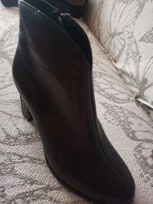 Напівчеревики шкіряні. Виробник Польща.