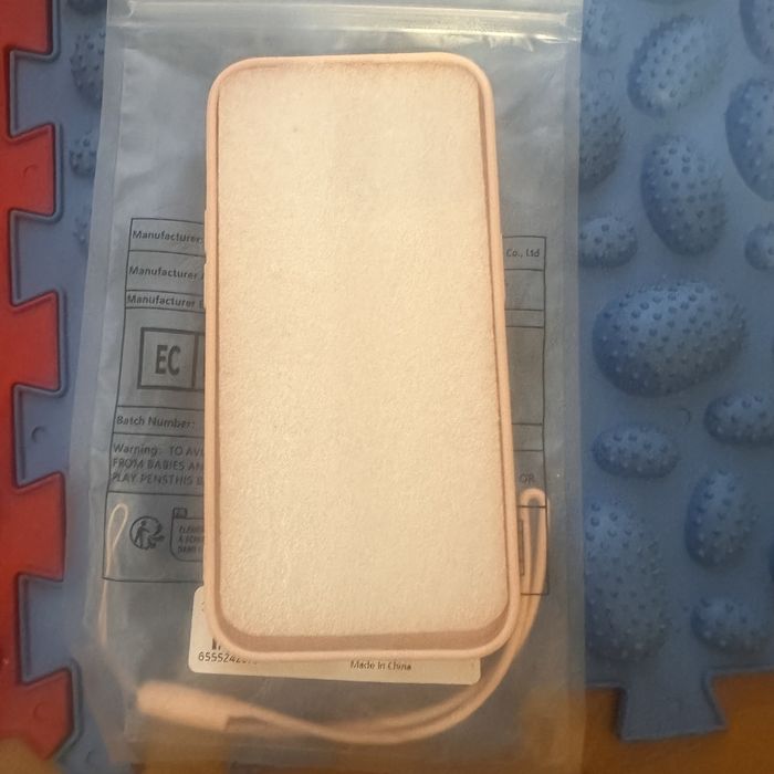 Продам чехол iPhone  14 про