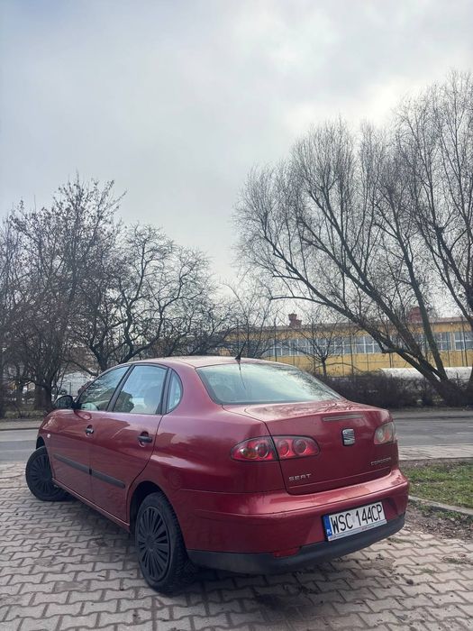 Na sprzedaż Seat Cordoba 1.4LPG/swienta 15%znizka/Niski przebieg/Nowy
