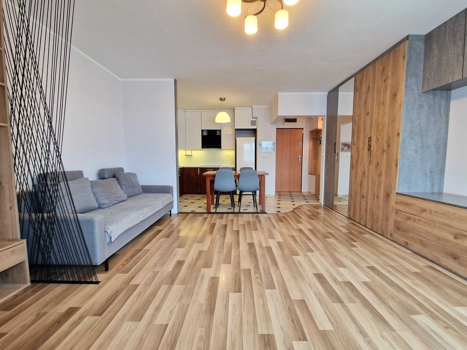 Do wynajęcia Kraków, Ruczaj, 2 pokoje, 50 m2,  ul. Zachodnia 21, cena 2900 pln + m.p. 200 pln