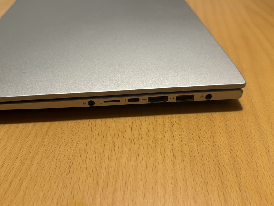 ASUS Vivobook 14 Pro OLED K3400P / i7 / 16 GB RAM / 1 TB SSD / GTX 1650