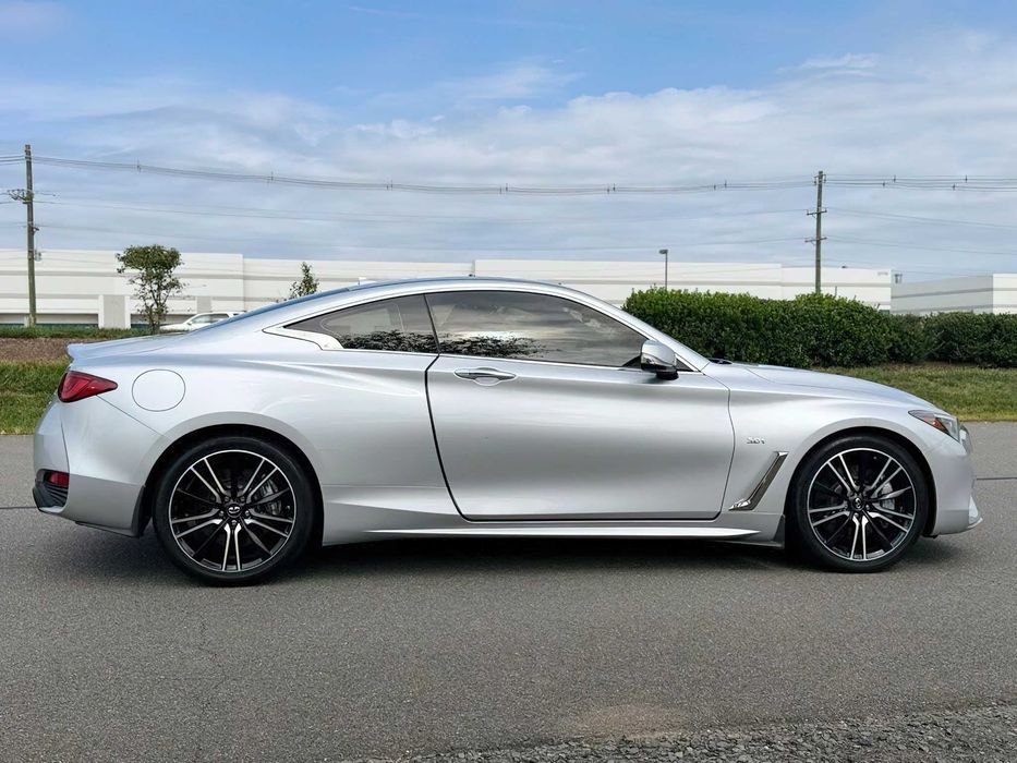Infiniti Q60 3.0      2018