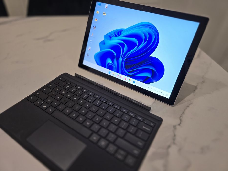 Microsoft surface pro 7