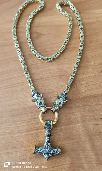 Męski Naszyjnik W Stylu Vintage Z Głową Wilka I Młotkiemi