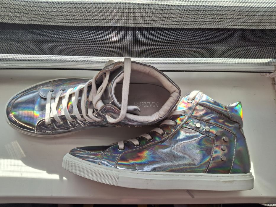 Кеди голографічні