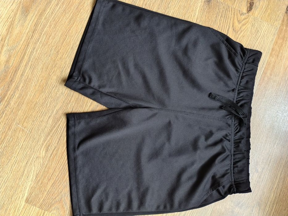 Spodenki gimnastyczne