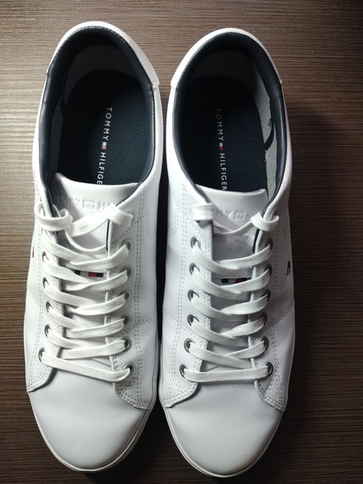 Чоловічі кросівки Tommy Hilfiger Essential Leather білі (45 EU)
