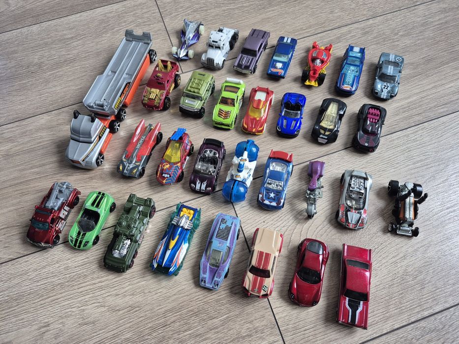 Samochody Hot Wheels