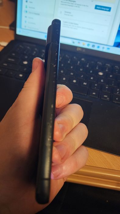 Google pixel 8.  128 гб black