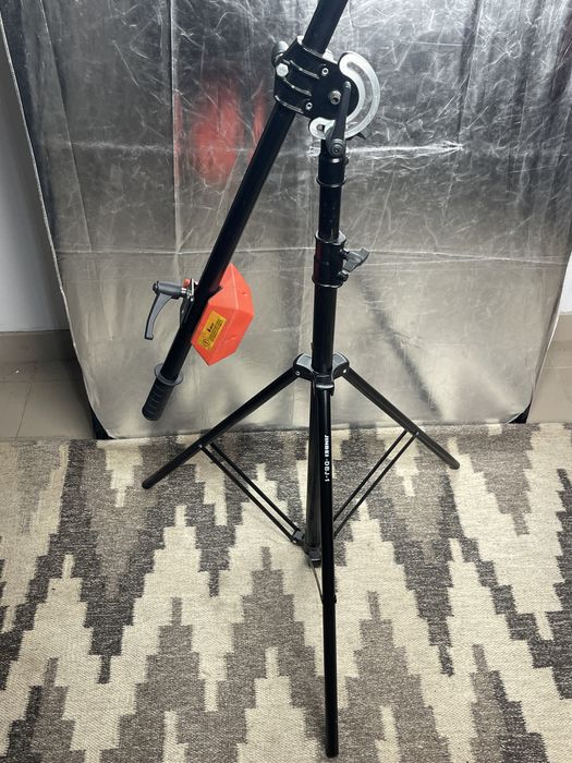 Suporte Boom (Boom Stand) Profissional Jinbei DBJ-1 -